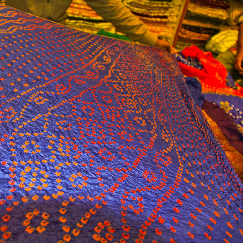 Bandhani or Bandhej saree